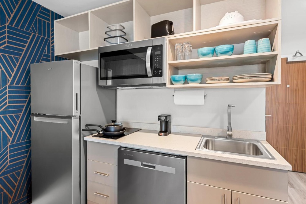 Suburban Studios Columbus North